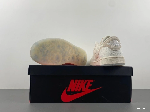 1st Kicks Shoes Chris Jordan OG 1 FZ0455-200 Retro Low Paul 0719